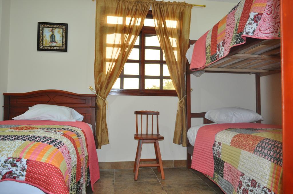 Puerta Sol Inn Manglaralto Rom bilde